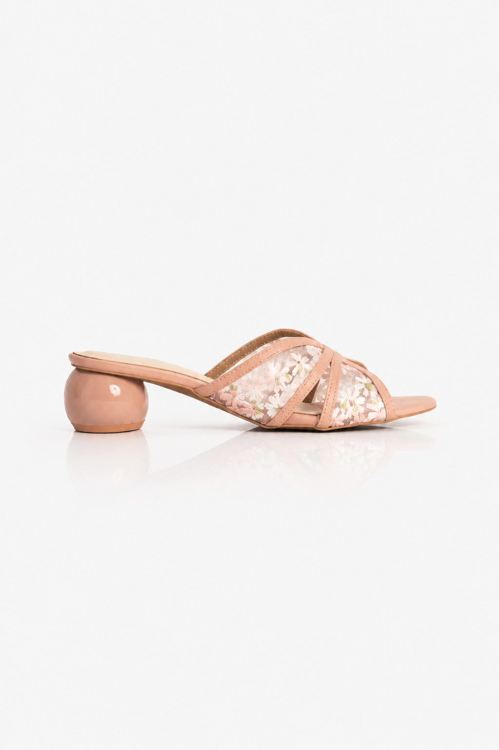 Embroidered Flower Net Sandals