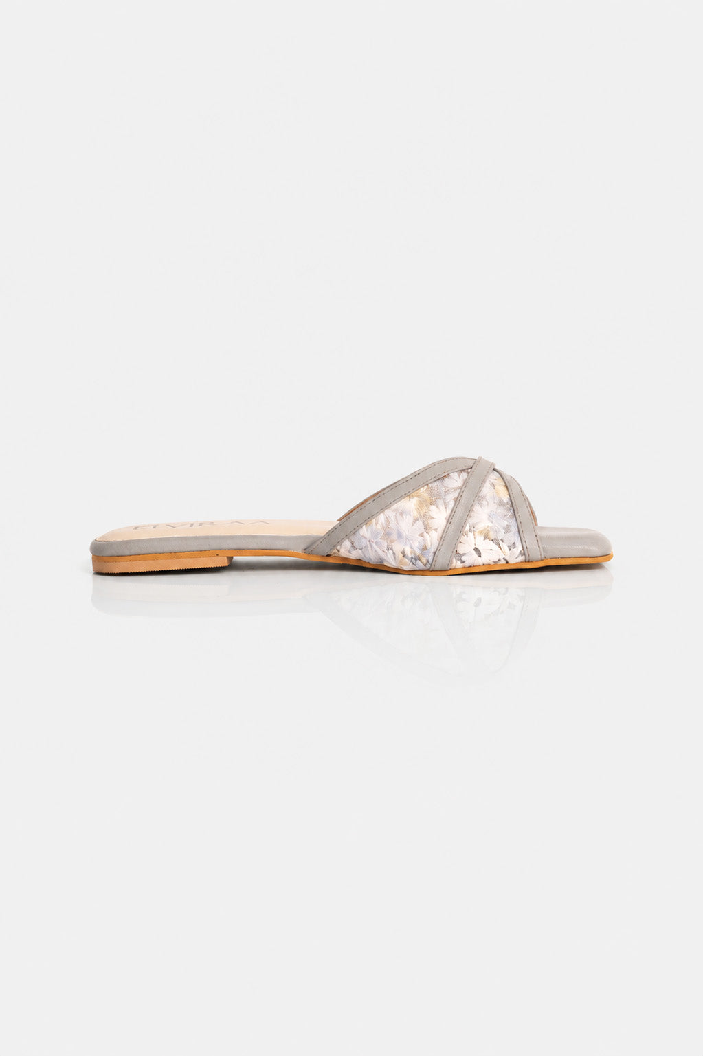 Embroidered Flower Net square Flats