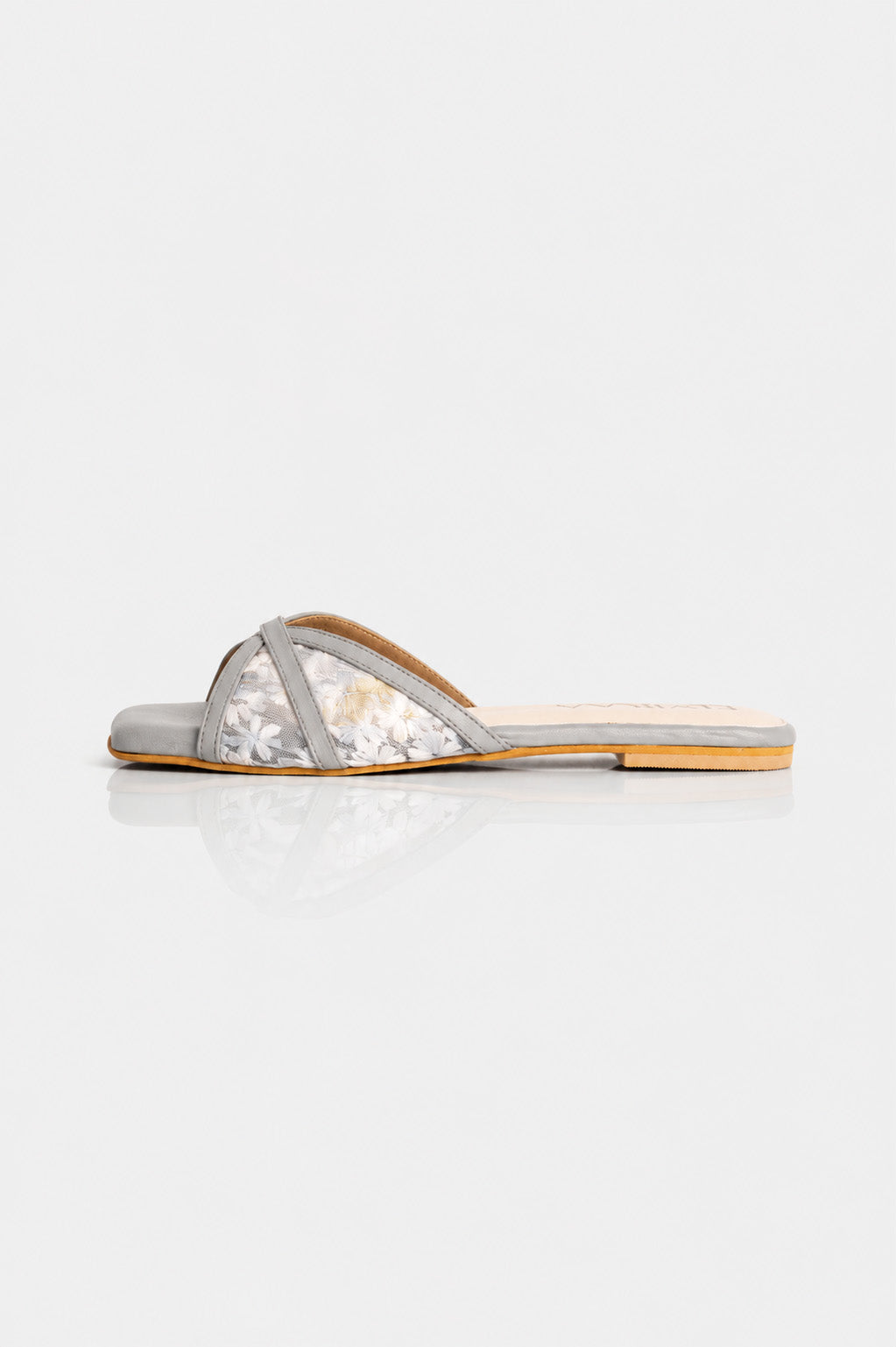 Embroidered Flower Net square Flats