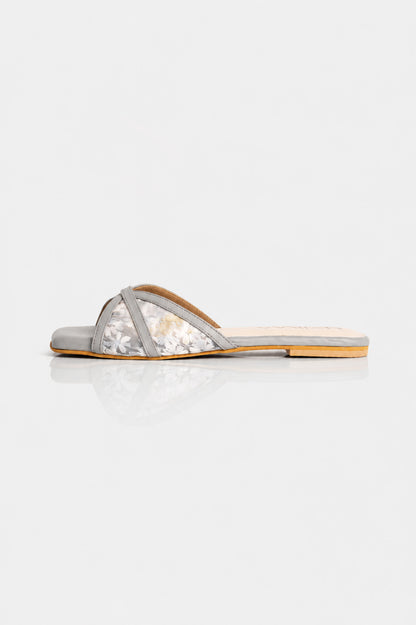 Embroidered Flower Net square Flats