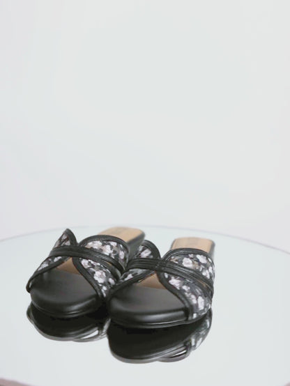 Embroidered Flower Net Flats