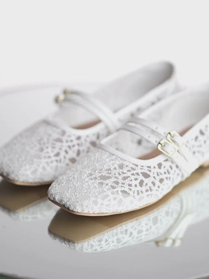 Buckle Flats