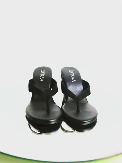 Plain suede wedges